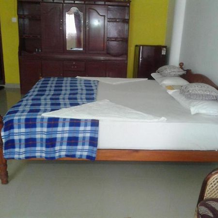 Keratheeram Beach Resort Varkala Luaran gambar