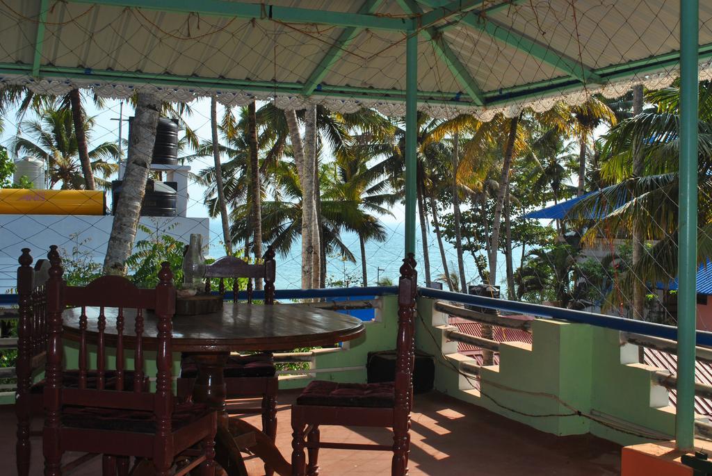 Keratheeram Beach Resort Varkala Luaran gambar