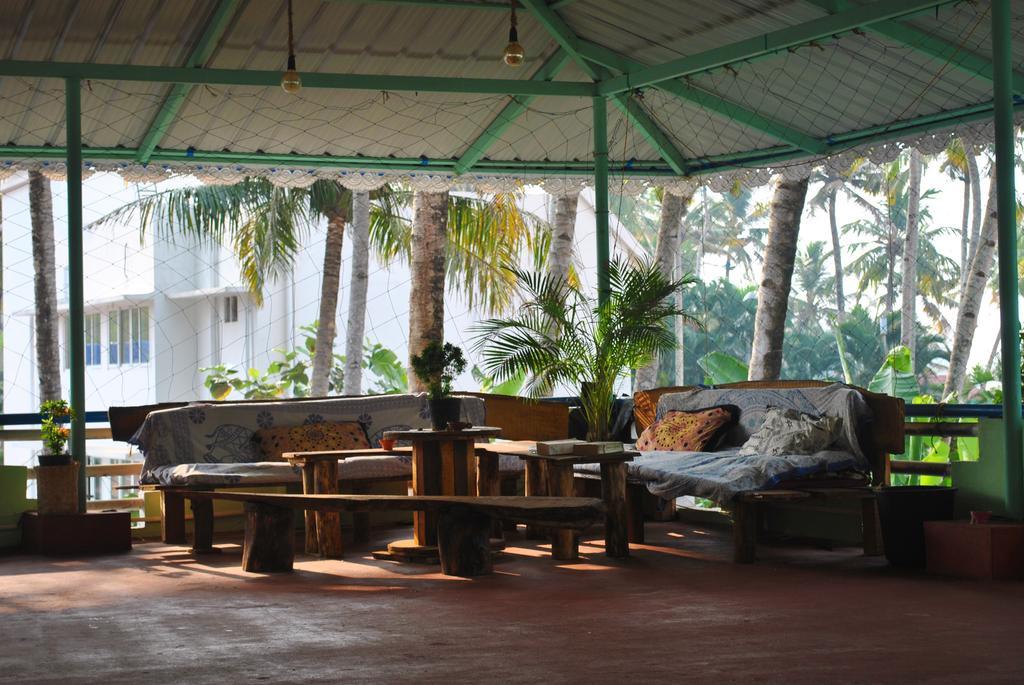 Keratheeram Beach Resort Varkala Luaran gambar