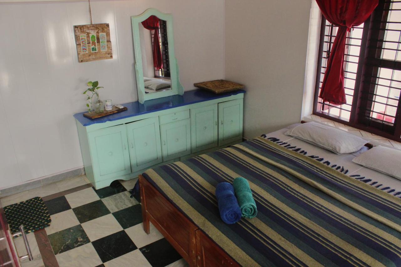 Keratheeram Beach Resort Varkala Luaran gambar