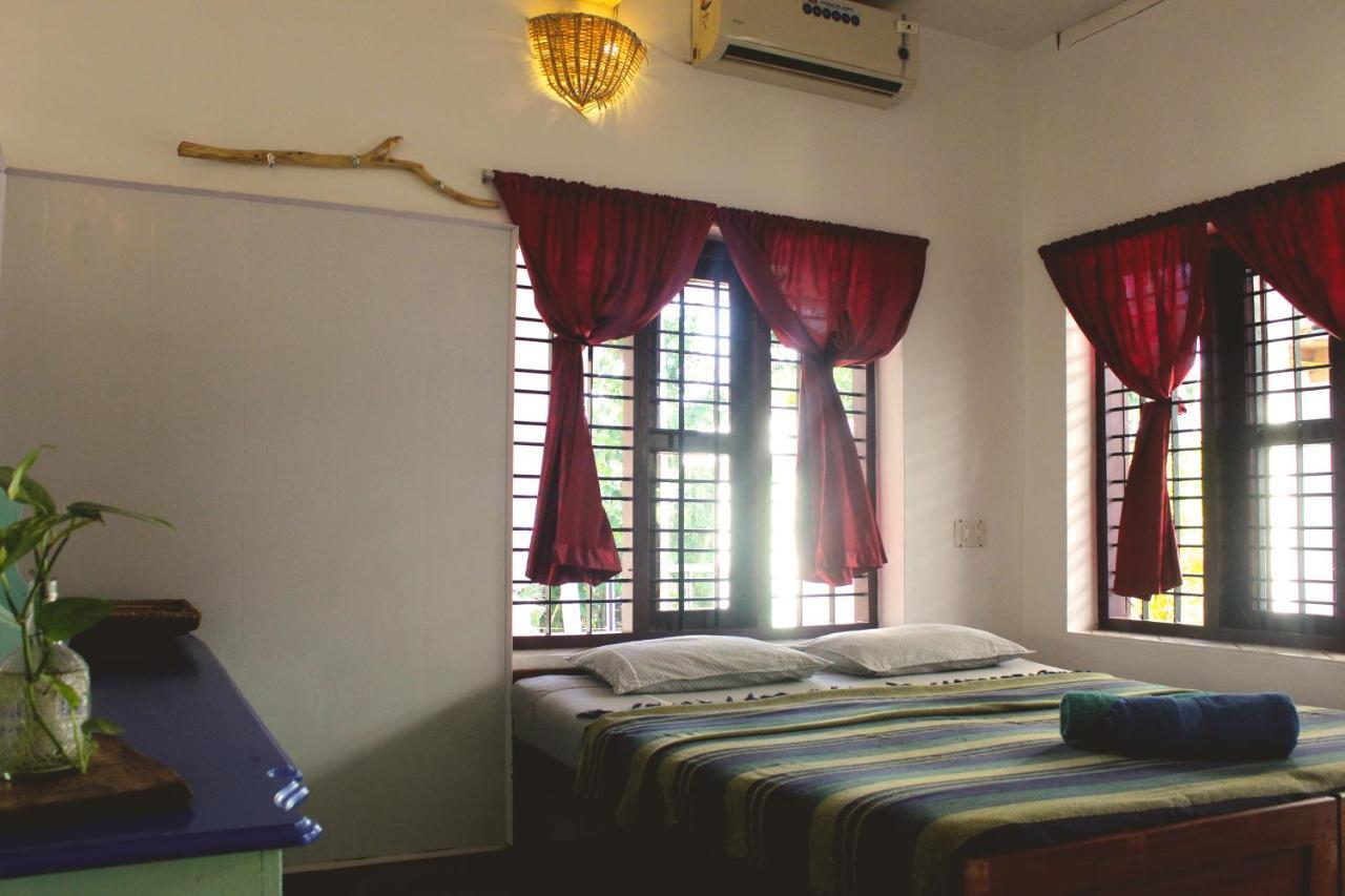 Keratheeram Beach Resort Varkala Luaran gambar